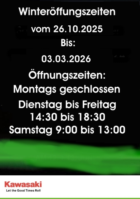 Bild mit Werkstatt-Öffnungszeiten auf grünem Hintergrund